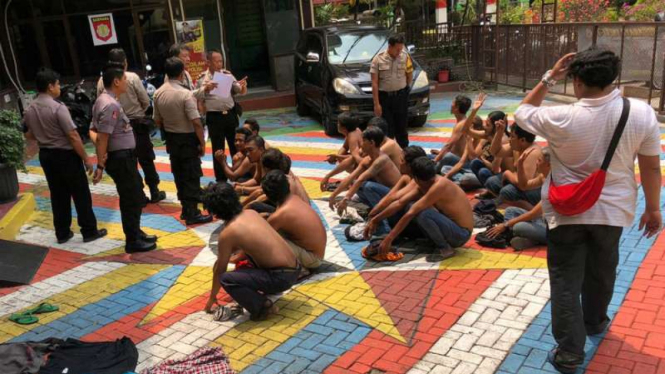 Polisi amankan kumpulan preman. (Foto ilustrasi).