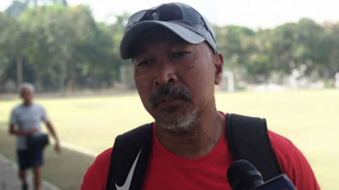 Eks Pelatih Timnas Indonesia U-19, Fakhri Husaini.