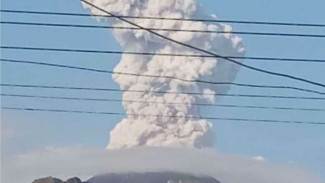 Muntahkan Awan Panas Guguran Capai 4000 Meter, Status Gunung Merapi Masih Siaga