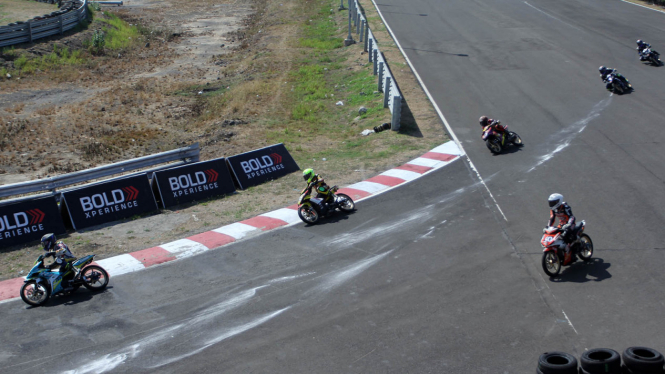 Kualifikasi Grand final Oneprix di Surabaya..Kelas Expert