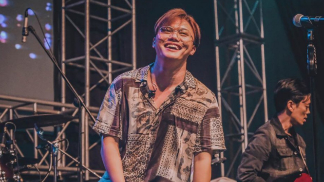 Rizky Febian.