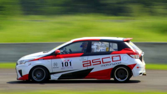 Pembalap Asco Motorsport, Mirza Putra Utama