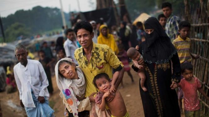 Dalam tuntutannya ke Mahkamah Internasional Gambia menuduh Myanmar telah melakukan pembunuhan massal dan pemerkosaan di negara bagian Rakhine.