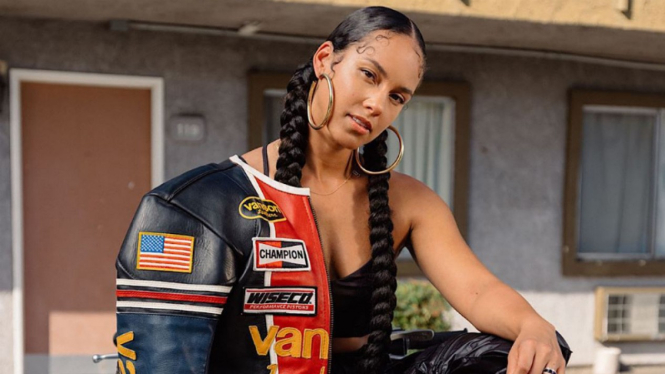 Alicia Keys.