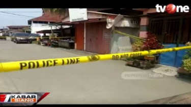 Polisi Geledah Kediaman Guru Ngaji Pelaku Bom Bunuh Diri di Medan