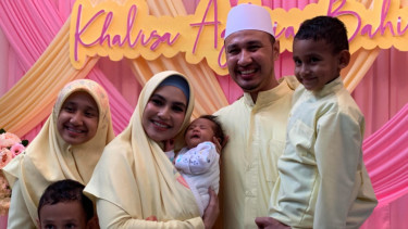 Aqiqah putri Kartika Putri dan Habib Usman bin Yahya
