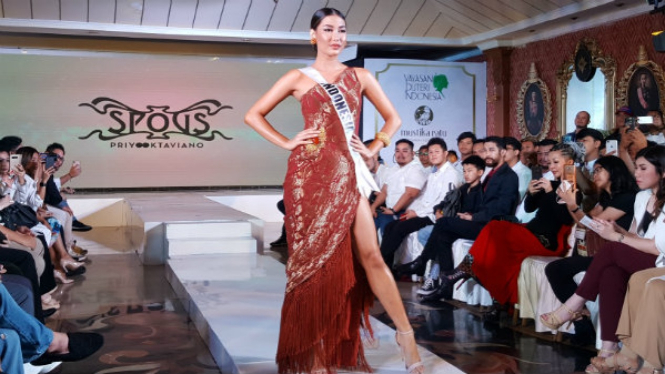 Frederika Alexis Cull Puteri Indonesia 2019