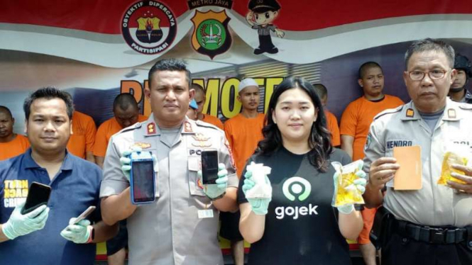 Polres Depok dan Gojek bongkar kasus order-an fiktif.
