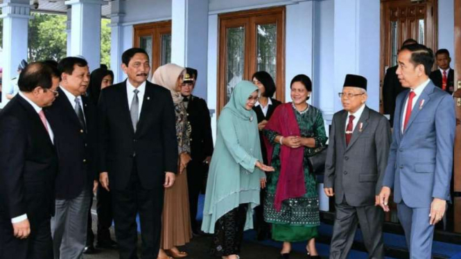 Jokowi bertolak ke Korea Selatan. 