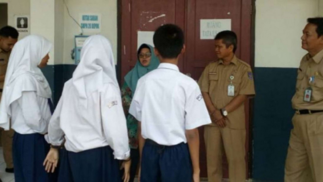 Ilustrasi siswa SMP Negeri di Depok