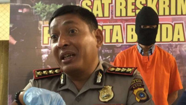 SP (baju tahanan), pelaku pencabulan 6 siswa sekolah dasar di Banda Aceh.