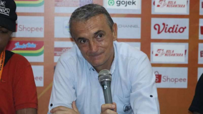 Pelatih Arema FC, Milomir Seslija.