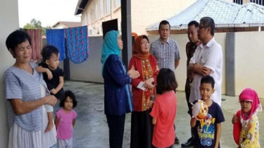 Keluarga asal Sumut yang hidup di tengah hutan Malaysia