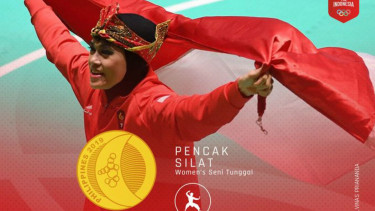 Atlet pencak silat putri Indonesia, Puspa Arum Sari merebut medali emas SEA Games 2019