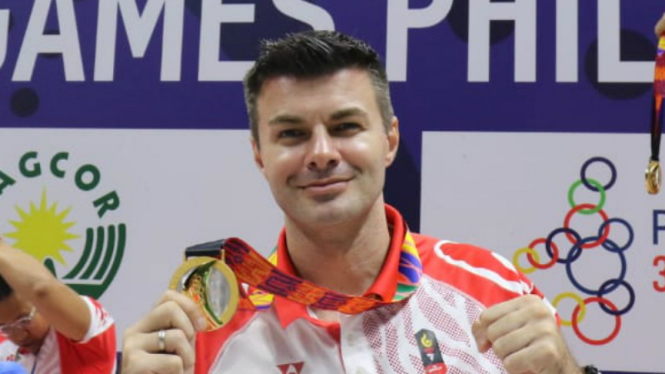 Pelatih timnas polo air putra Indonesia, Milos Sakovich