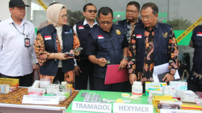 BPOM Geledah Toko Kosmetik Jual Obat Ilegal