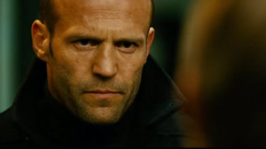 Jason Statham di Film The Mechanic (2011)