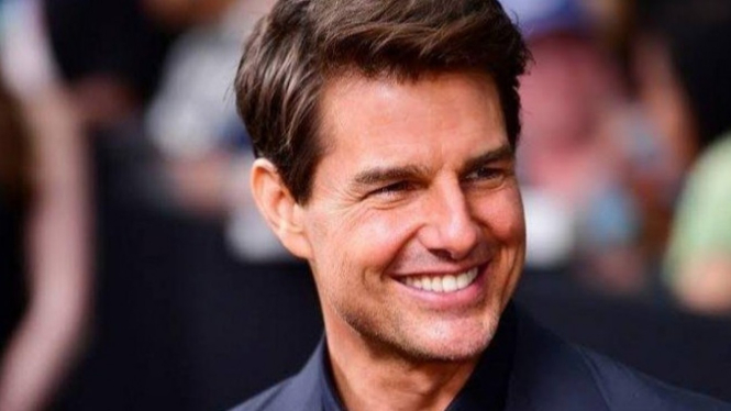 Tom Cruise.