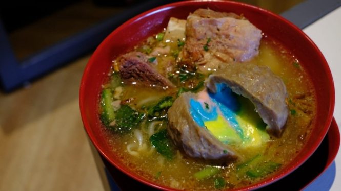 Bakso Rainbow