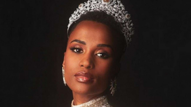 MIss Universe 2019 Zozibini Tunzi