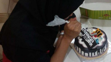 Toko kue di Depok tolak menuliskan happy birthday.
