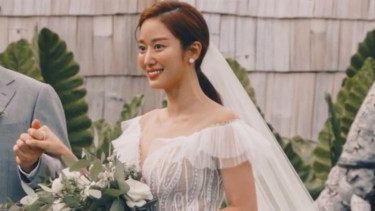 Jeon Hye Bin menikah di Bali.