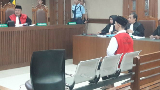 Lutfi pembawa bendera didakwa pasal berlapis