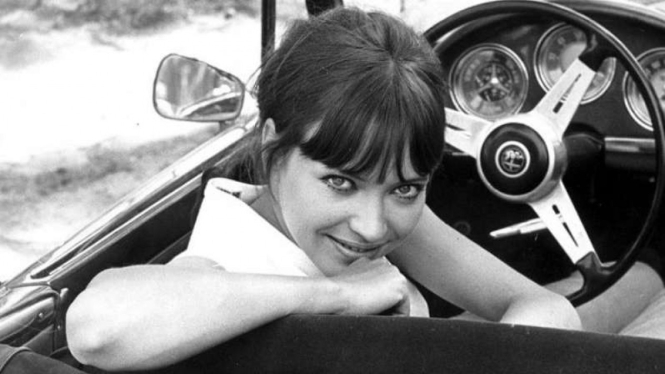 Anna Karina