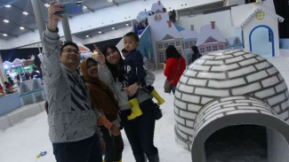 Liburan ke Desa Musim Dingin di ICEFEST