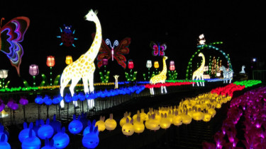 Millenial Glow Garden di Kota Batu Jawa Timur. 