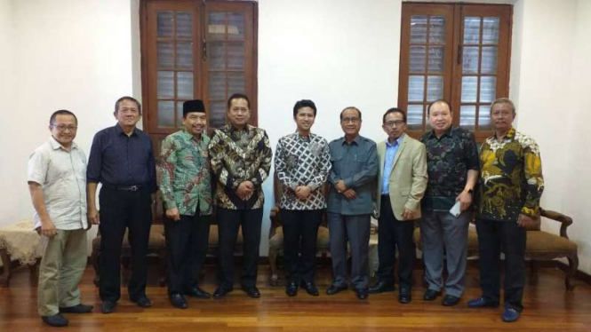 Asosiasi Pedagang Pasar bertemu dengan wagub Jatim Emil Dardak.