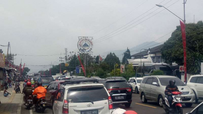 Kondisi jalur Puncak menjelang Tahun Baru (ilustrasi)
