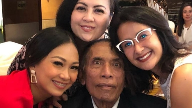 Widi Mulia dan Chris Pattikawa.