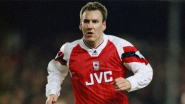 Mantan pemain Arsenal, Paul Merson. 