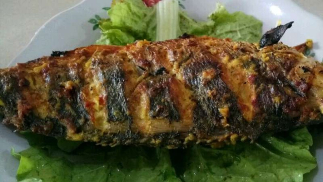 Ikan bakar nila pedas