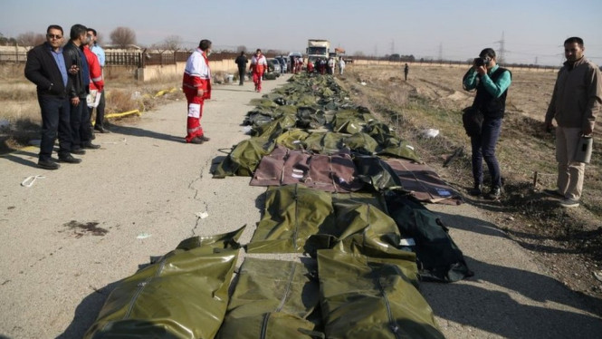 Total 167 penumpang dan sembilan awak pesawat Ukraina mengalami kecelakaan di dekat bandar udara Teheran, Iran. - Fatemeh Bahrami/Getty Images