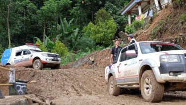 Bakrie Tanggap Salurkan Bantuan Logistik ke Warga Lebak Banten