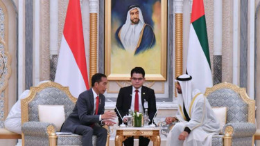 Presiden Joko Widodo dan Putra Mahkota Uni Emirat Arab Mohamed bin Zayed.