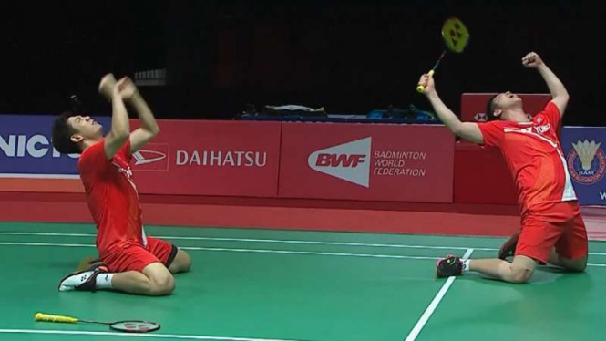 Kim Gi Jung/Lee Yong Dae.