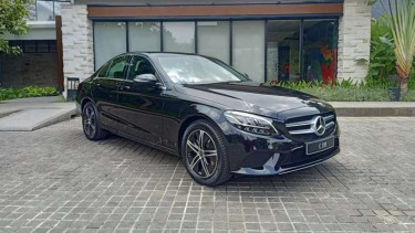 Mercedes-Benz C 180 atau yang dulu dikenal dengan nama CIBO