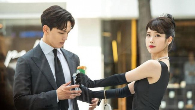 IU si Taurus di Drama Hotel Del Luna.