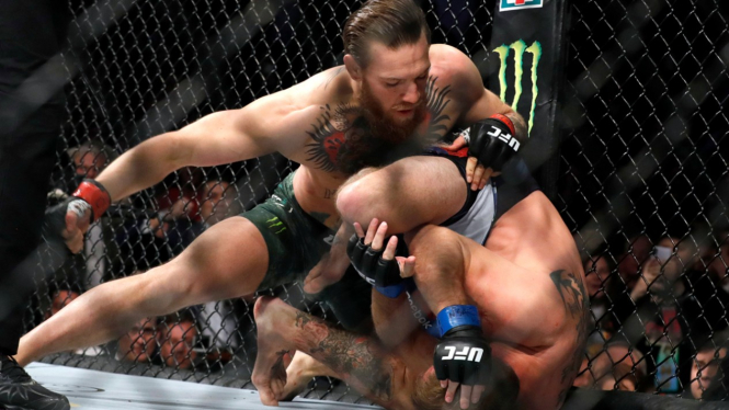 Conor McGregor vs Donald 
