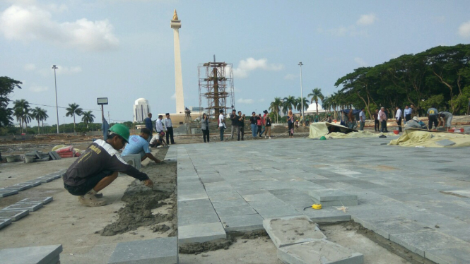 Revitalisasi kawasan monas