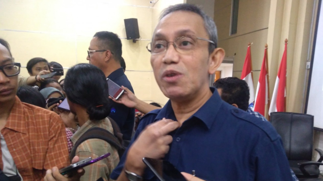 Komisioner Badan Regulasi Telekomunikasi Indonesia (BRTI), I Ketut Prihadi.