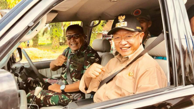 Bakal cawagub Jambi, Cek Endra