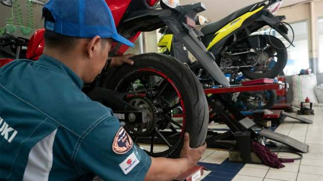 Servis motor Suzuki
