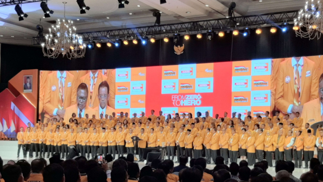 Pengukuhan pengurus  DPP Partai Hanura 2019-2024