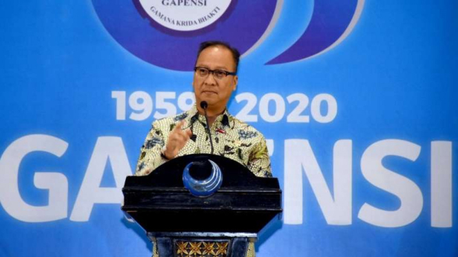Menperin Agus Gumiwang Kartasasmita di acara Gapensi
