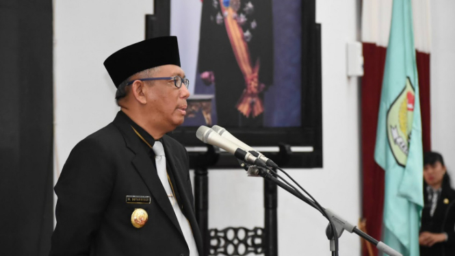 Gubernur Kalbar H Sutarmidji