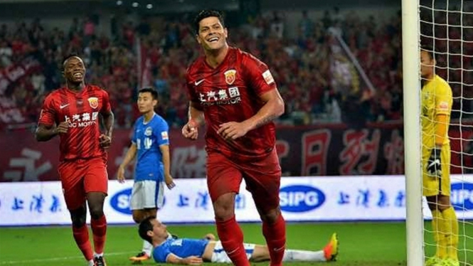 Pemain Shanghai SIPG, Hulk. 
